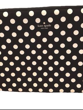 Kate Spade Sunshine Dot Laptop Sleeve NWOT
14”x10”